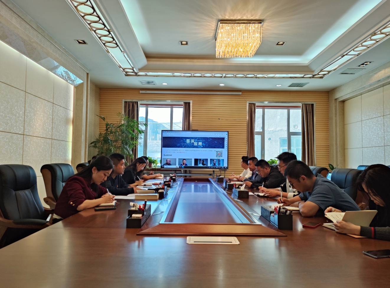 永葆政治本色  嚴守黨規(guī)黨紀——公司第二黨支部開展黨紀學(xué)習(xí)教育主題黨日活動